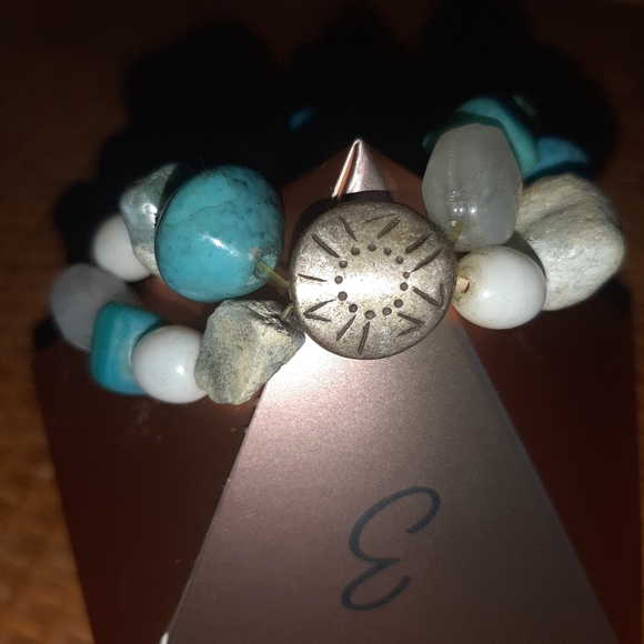 Torquoise & Selenite - Picture 10 of 11